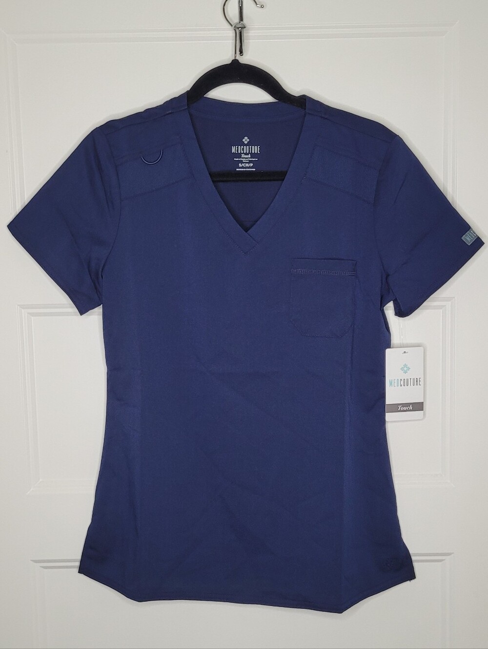 NWT Med Couture Touch Women's Chest Pocket Scrub Top in Navy Size S